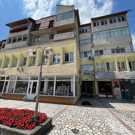 Apartament Centru Râmnicu Vâlcea Exteriör bild